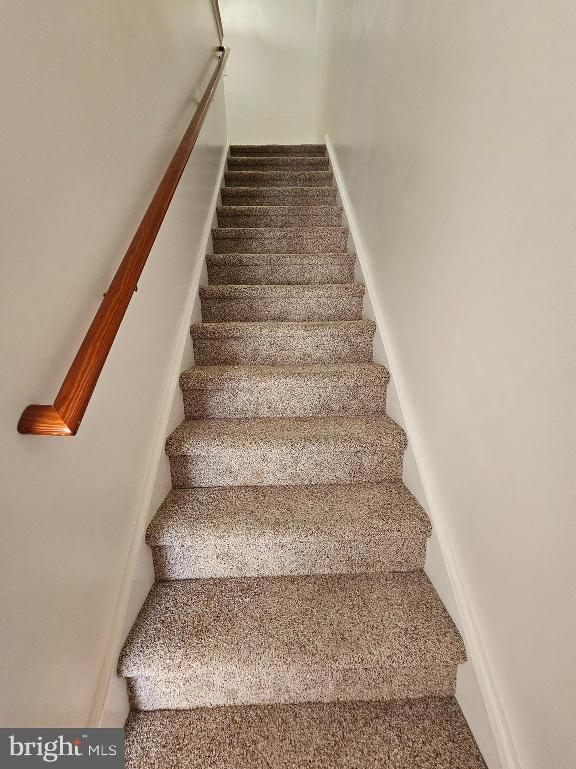 WHITEHALL WEST - Residential