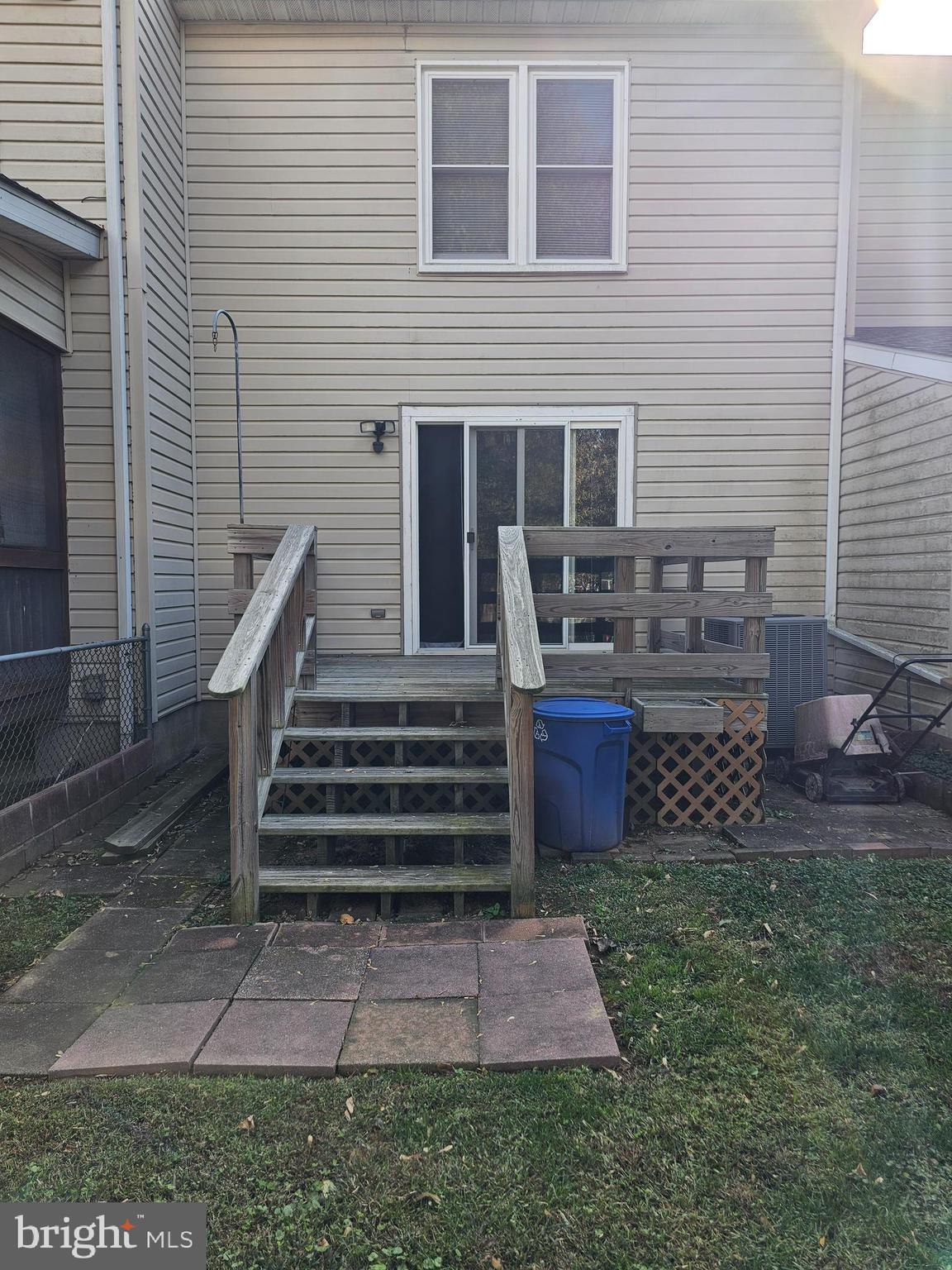 WHITEHALL WEST - Residential