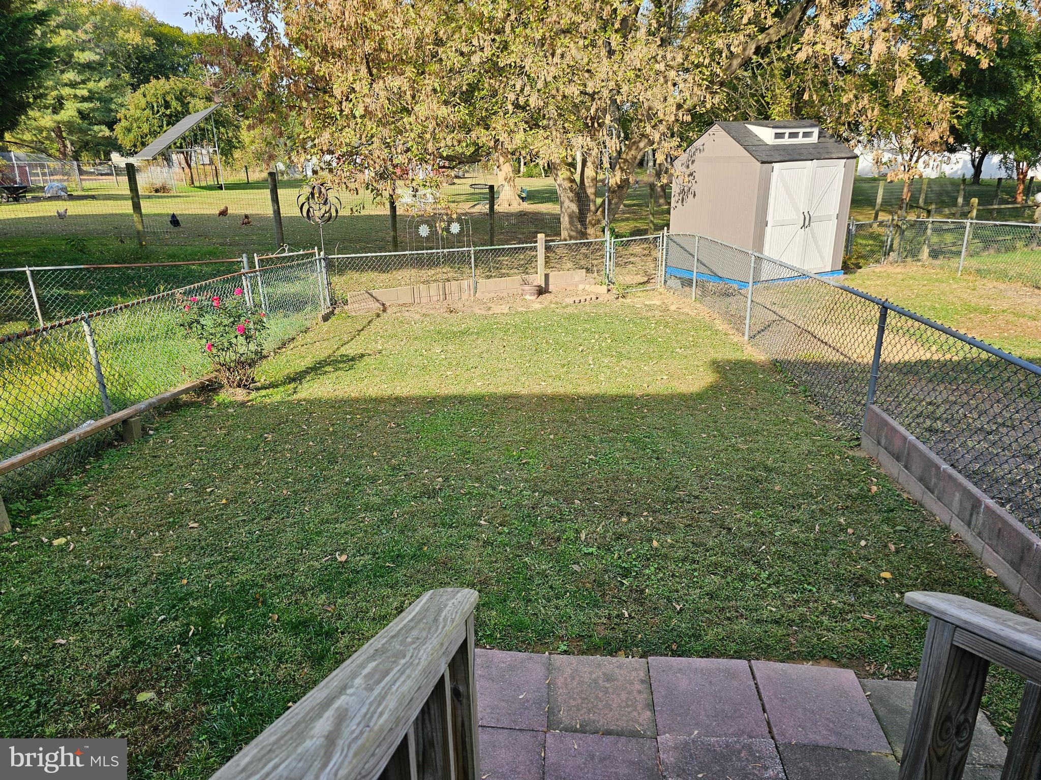 WHITEHALL WEST - Residential