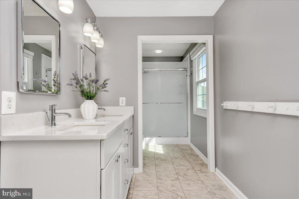 BALLENGER CREEK MEADOWS - Residential