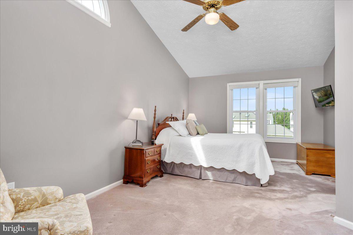 BALLENGER CREEK MEADOWS - Residential