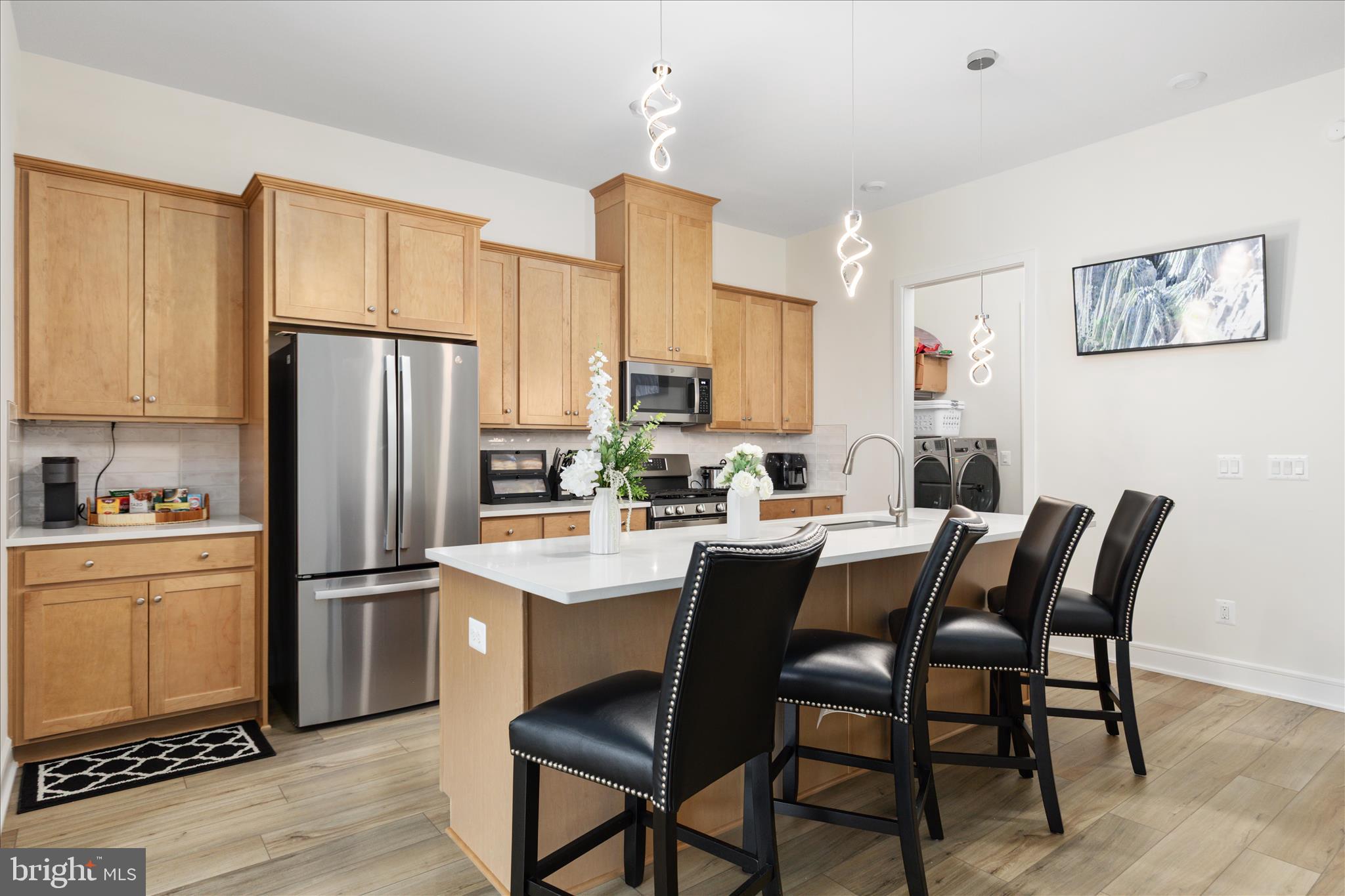 ROBINSON MANOR - Residential