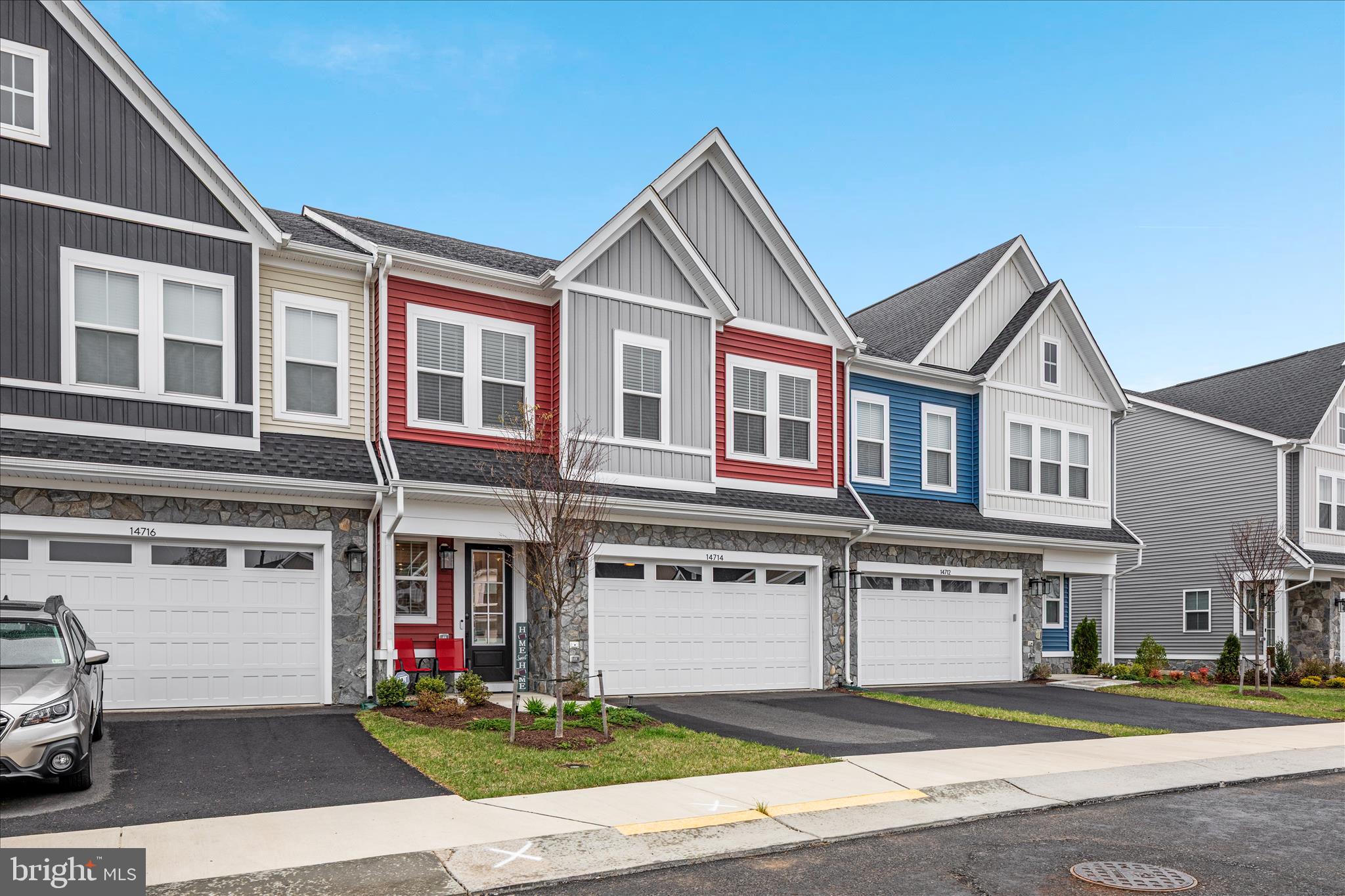 ROBINSON MANOR - Residential