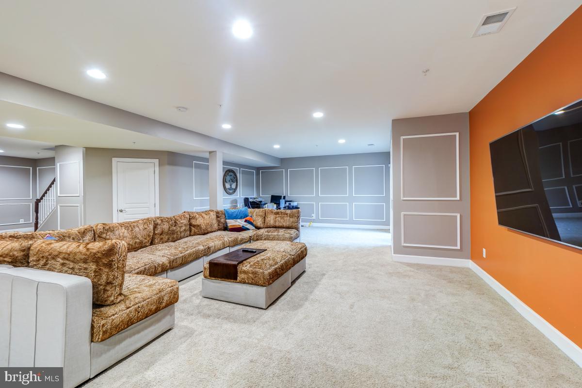 WATERFORD-PLAT 1> - Residential