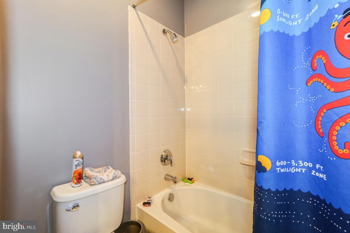 WATERFORD-PLAT 1> - Residential