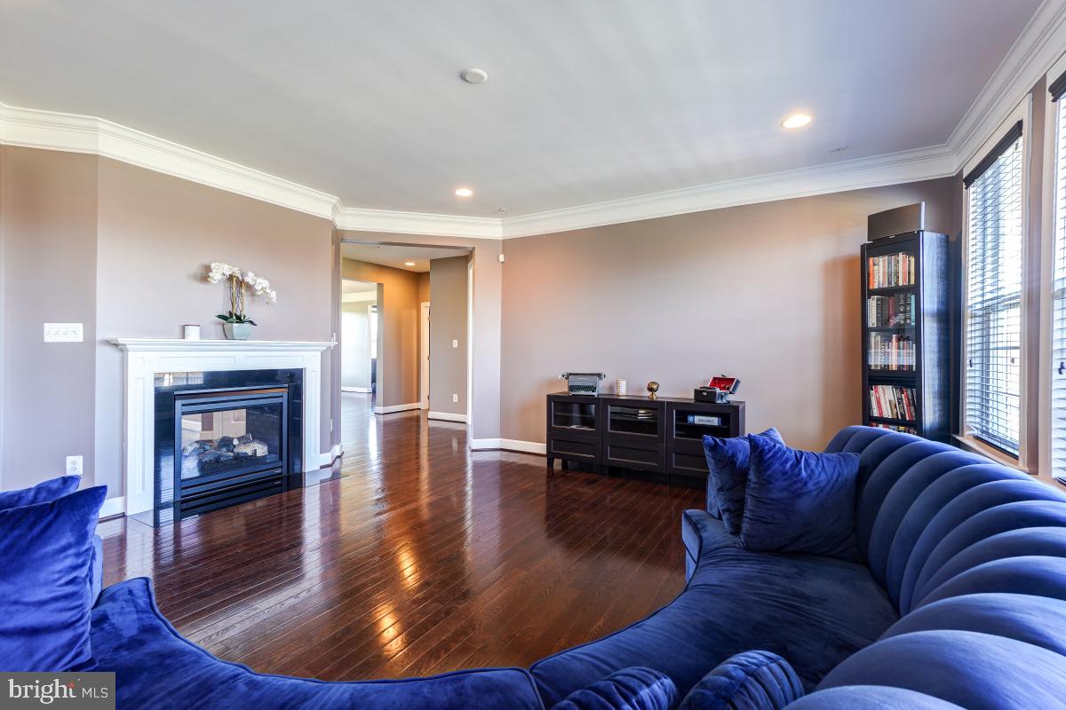 WATERFORD-PLAT 1> - Residential