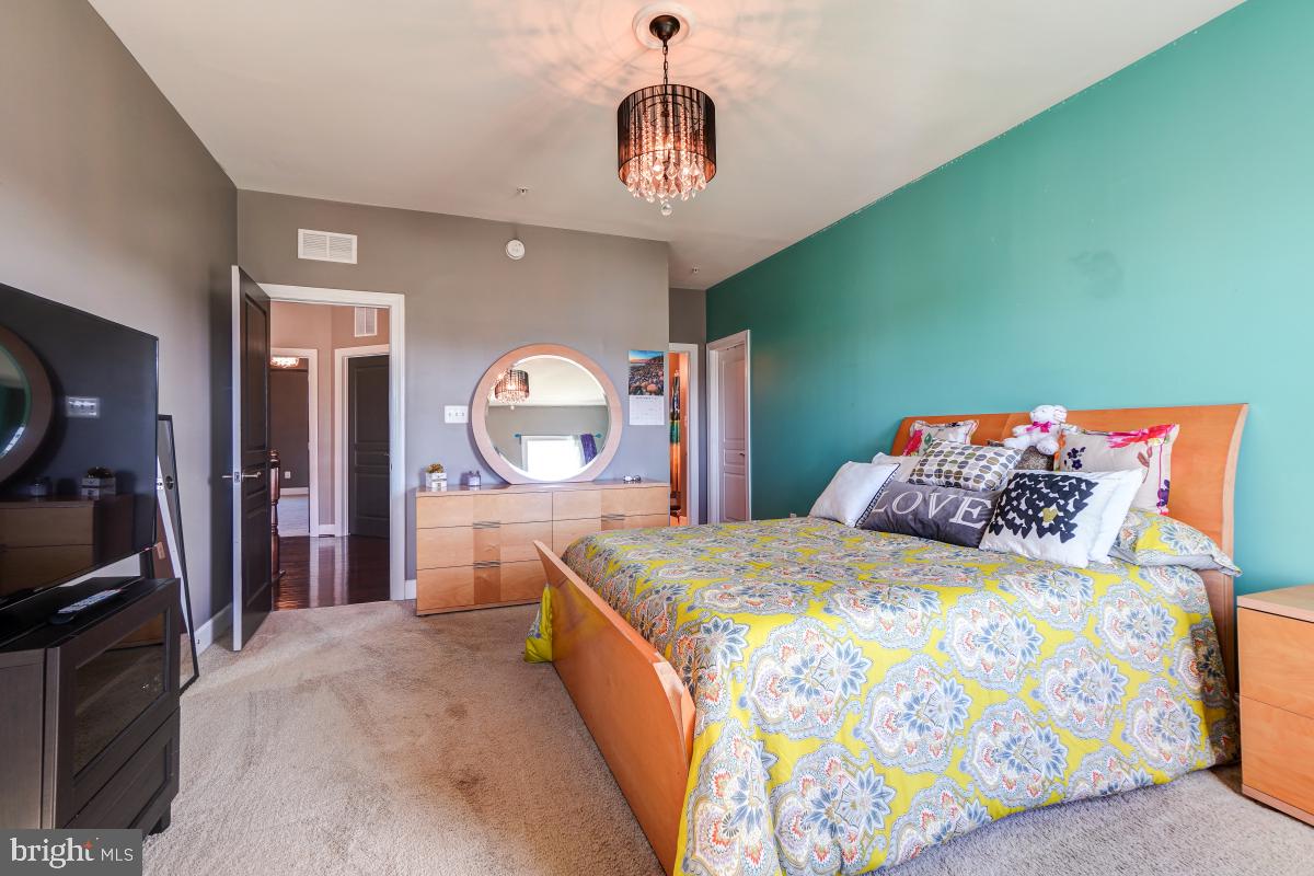 WATERFORD-PLAT 1> - Residential