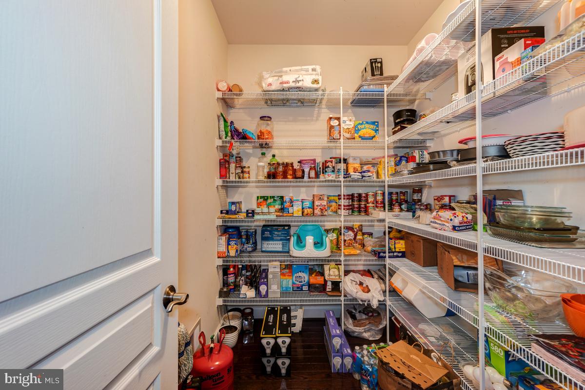 WATERFORD-PLAT 1> - Residential