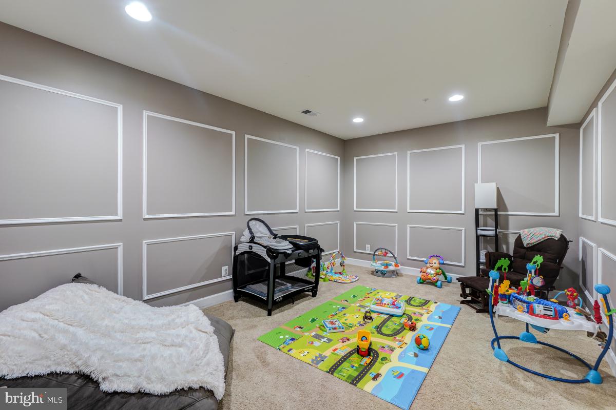 WATERFORD-PLAT 1> - Residential