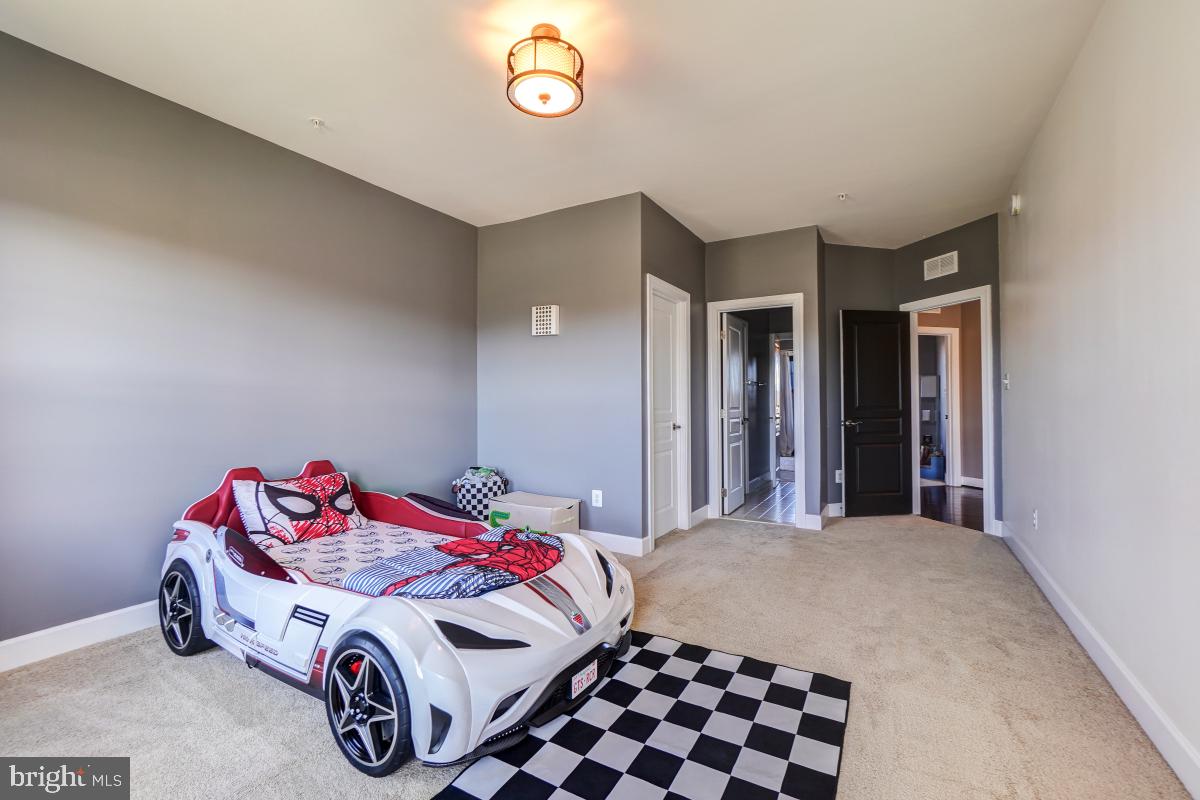 WATERFORD-PLAT 1> - Residential