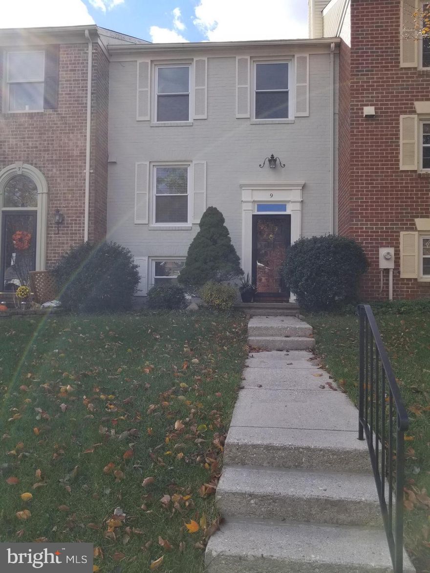 Move in ready townhouse in great neighborhood. Spacious and upgraded 4 BR with finished walkout basement. Featuring: new floorings, New Carpeted,  kitchen with Granite counters, Stainless Appliances, New Architectural Roof, 2 Pella sliding doors. HVAC and water heater 2016, washer 2017. Custom built in book shelves in family room. Freshly painted. Zen inspired landscape with back patio. Great schools.