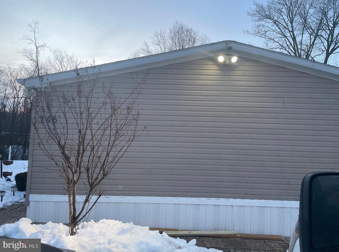 LOTHIAN ESTATES - Residential