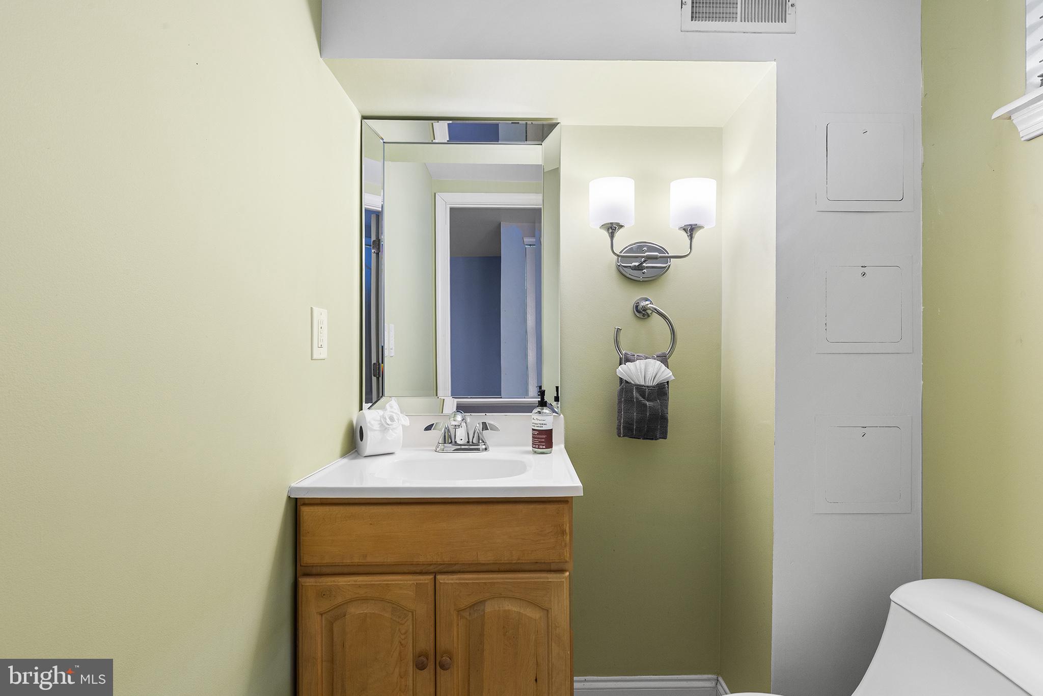 GIRARD ESTATES - Residential