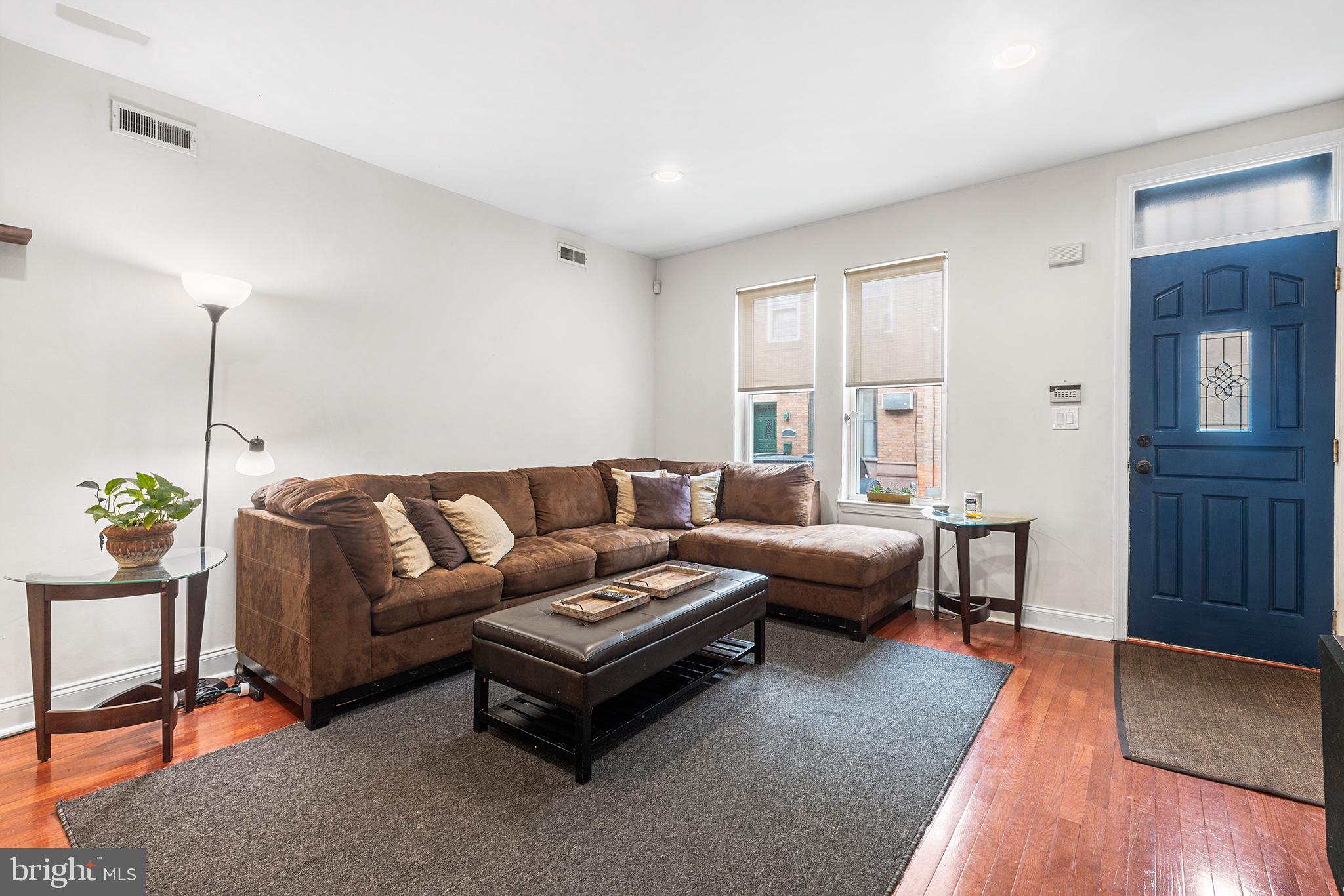 GIRARD ESTATES - Residential