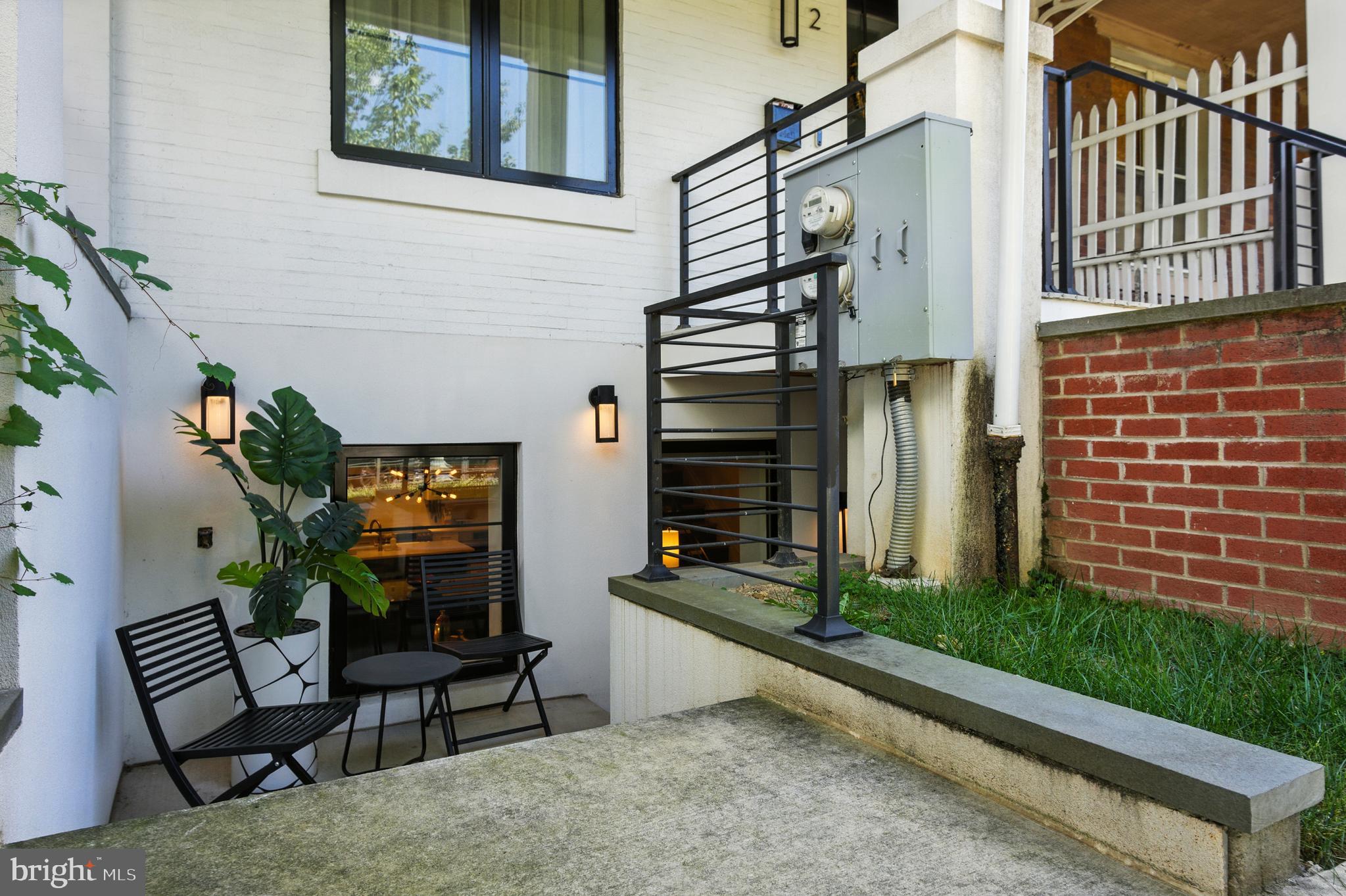 1364 NEWTON STREET NW 1