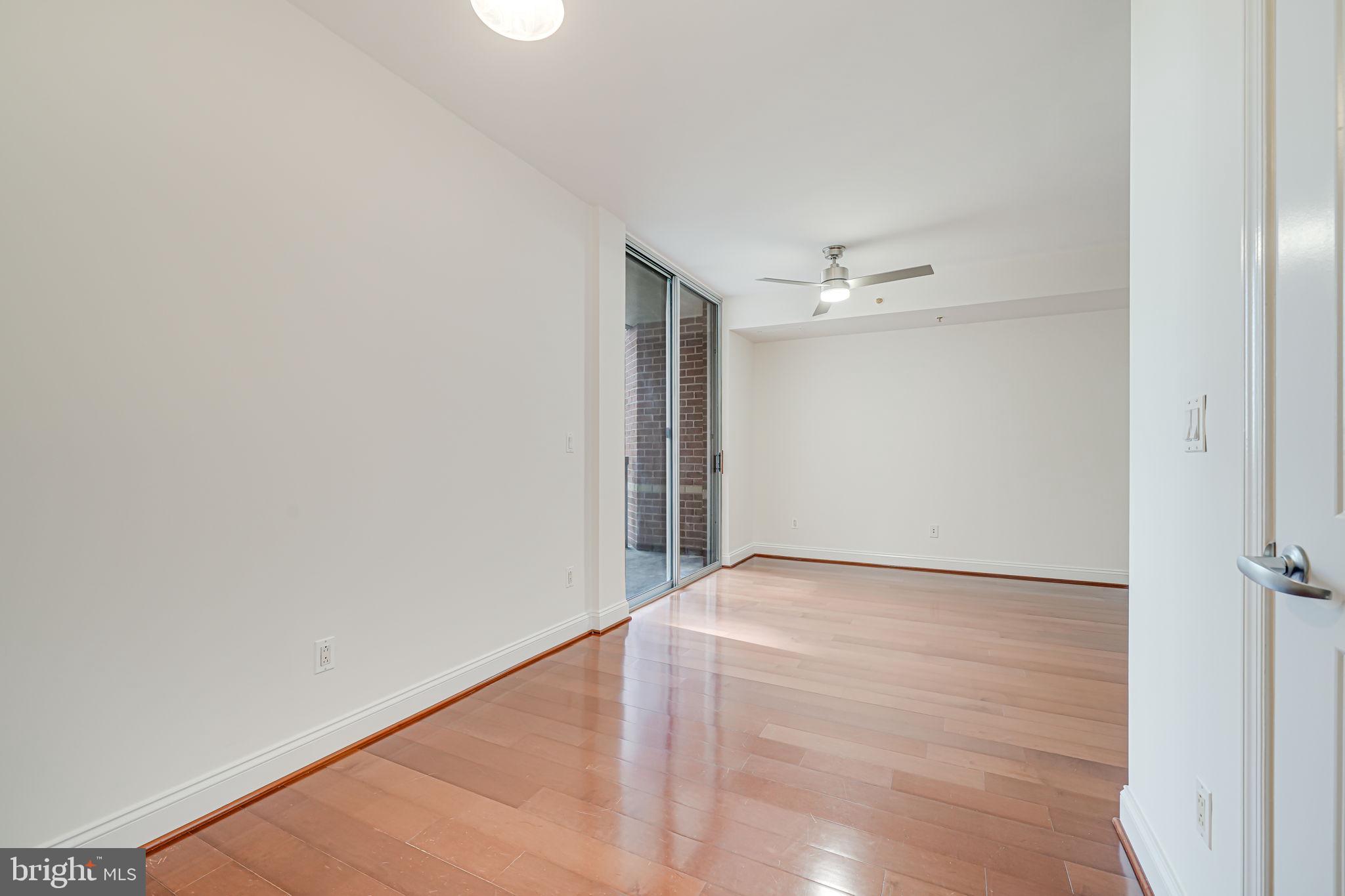 CLARENDON - Residential