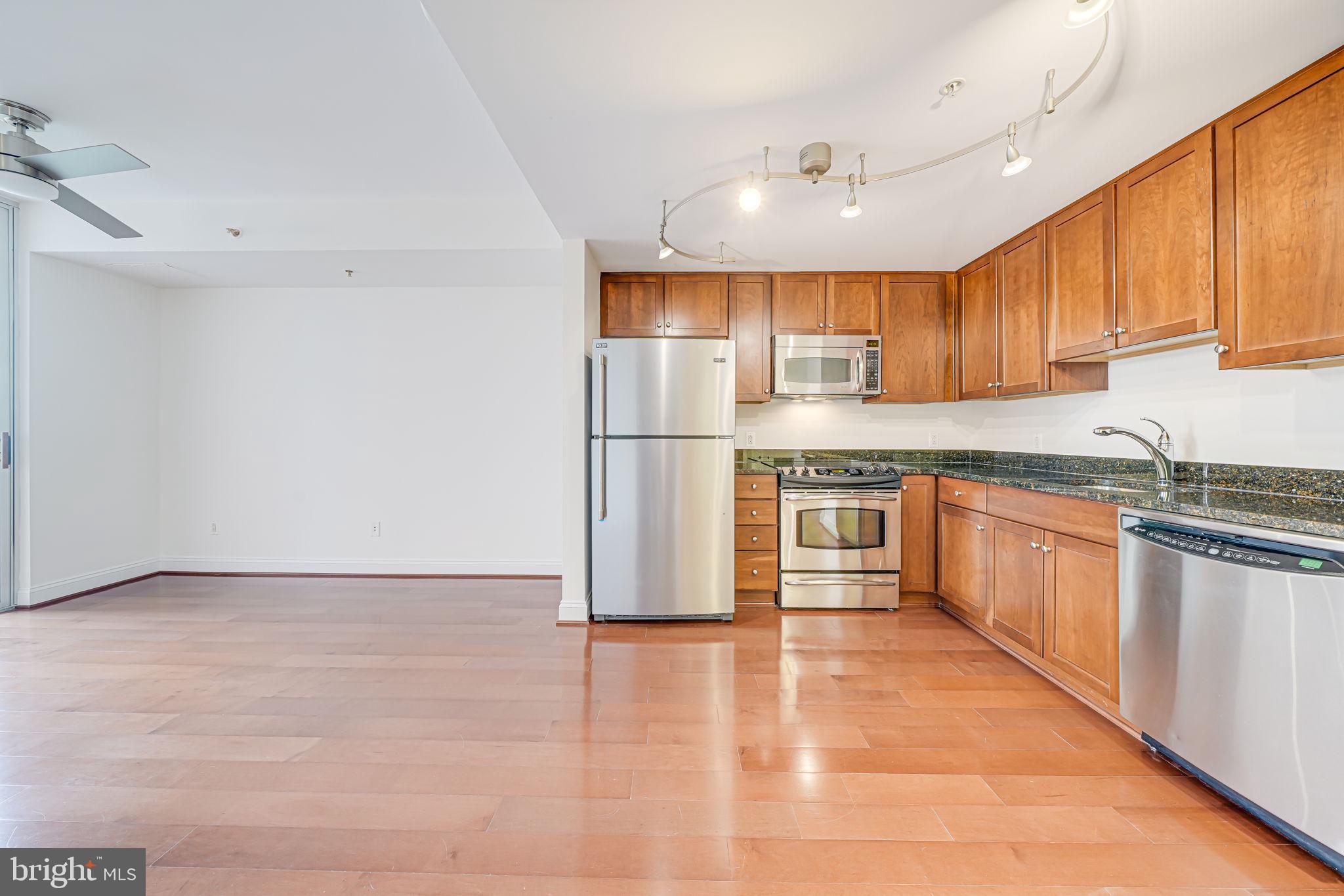 CLARENDON - Residential