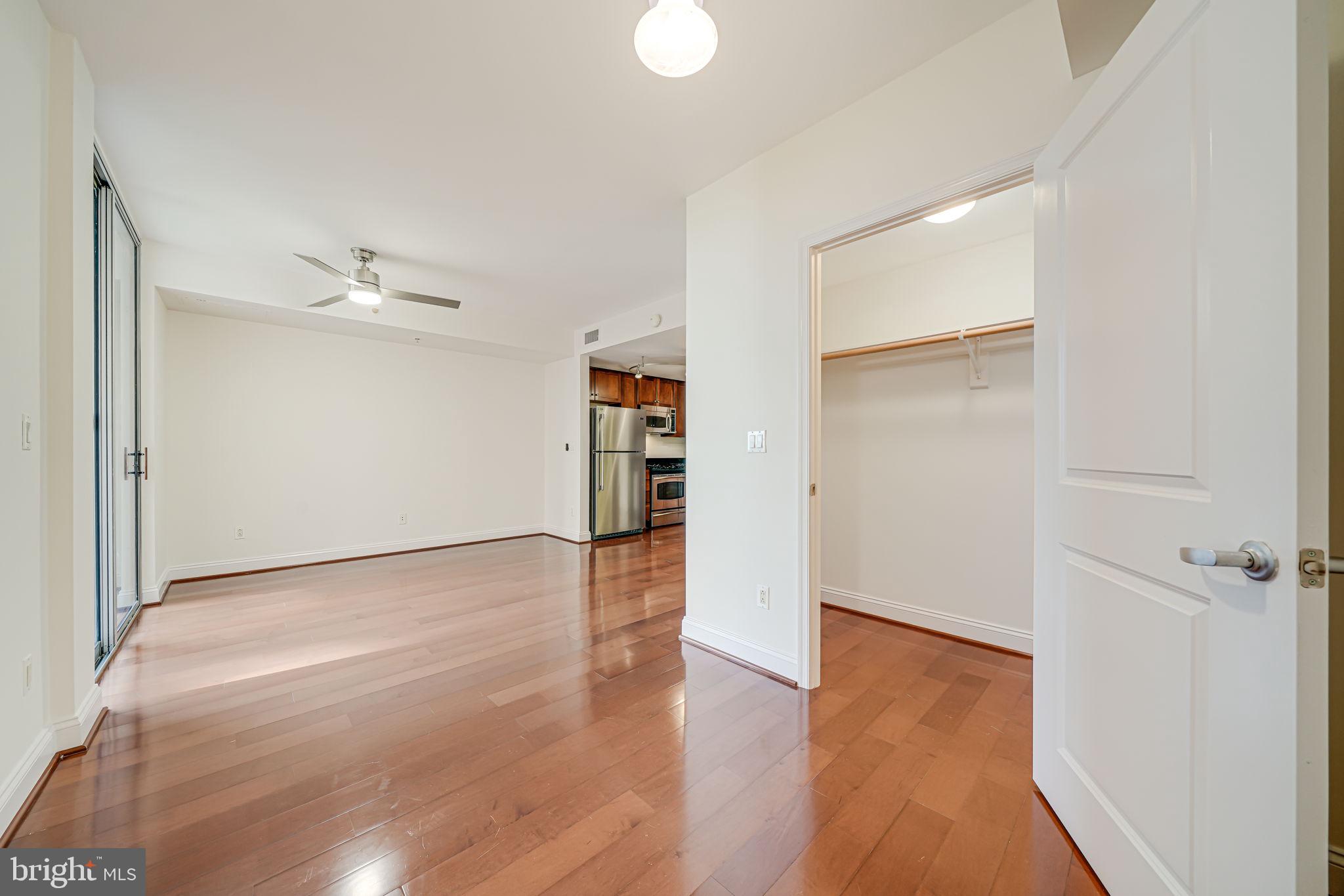 CLARENDON - Residential