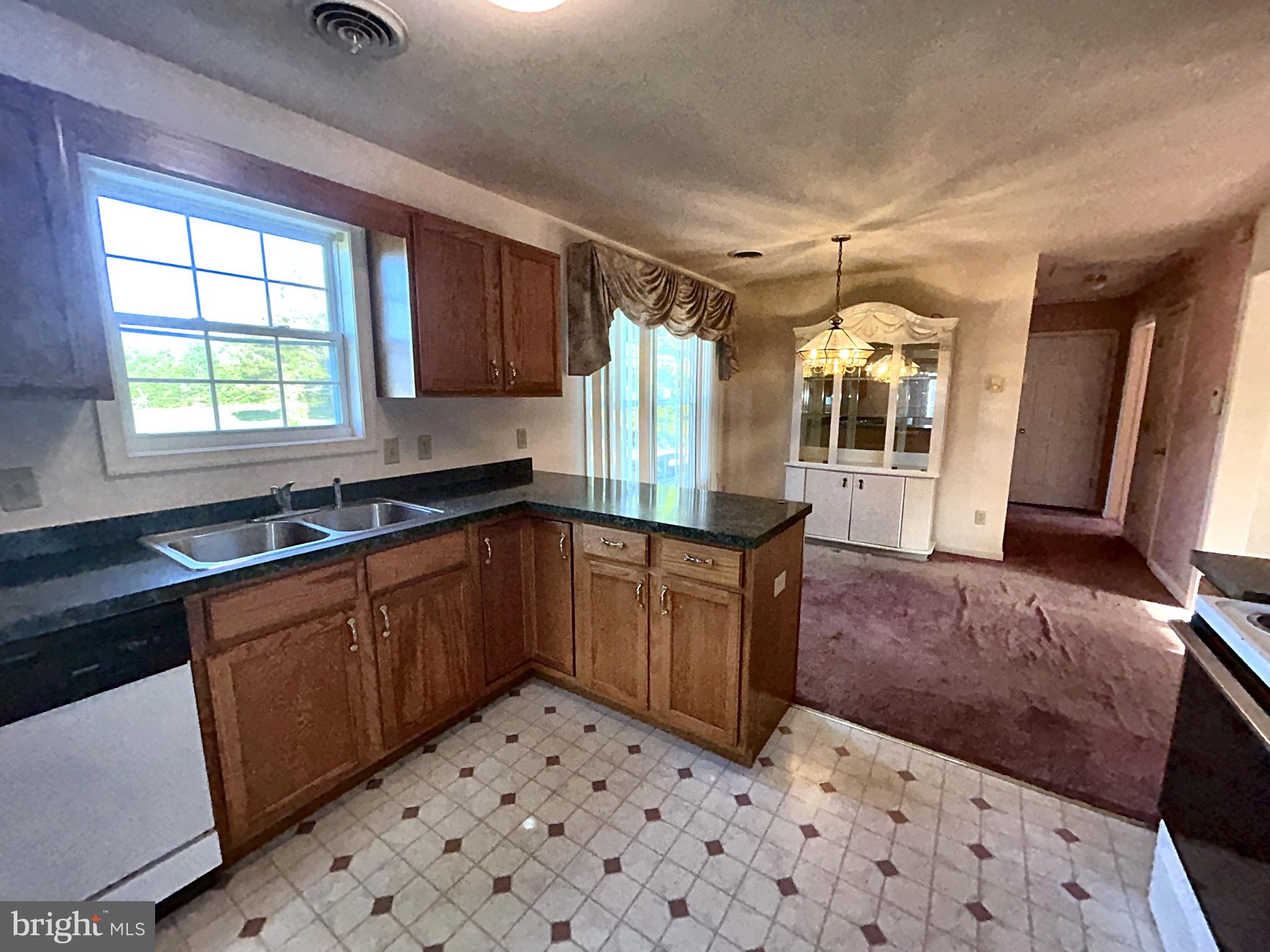 2610 MARY BALL ROAD