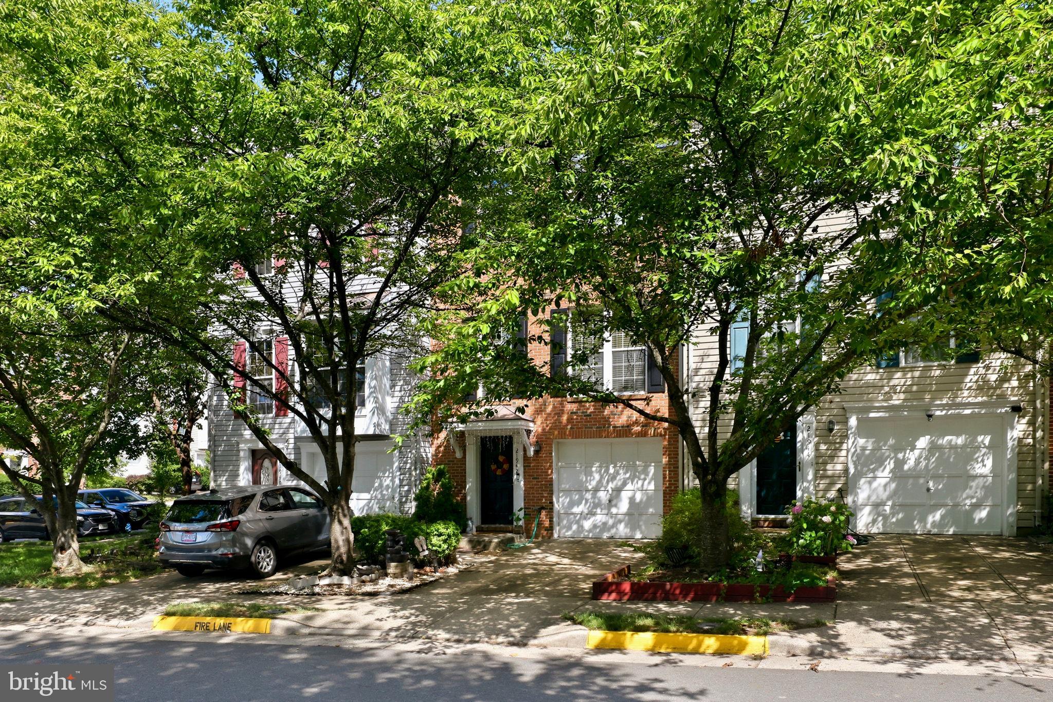 21942 GOLDEN SPIKE TERRACE
