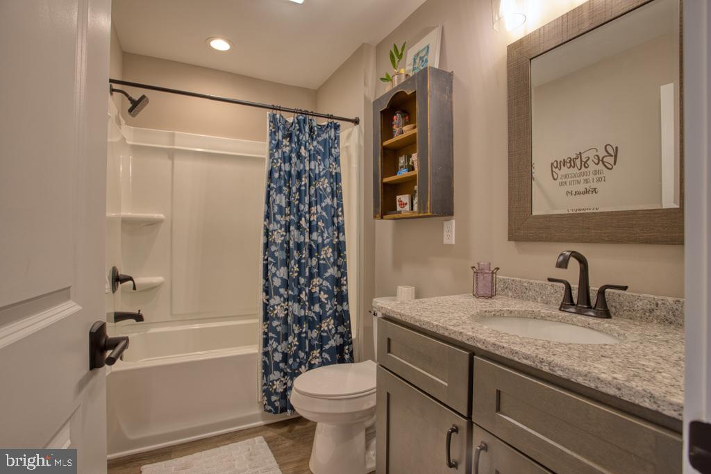 ALPINE LAKE  RESORT - Residential