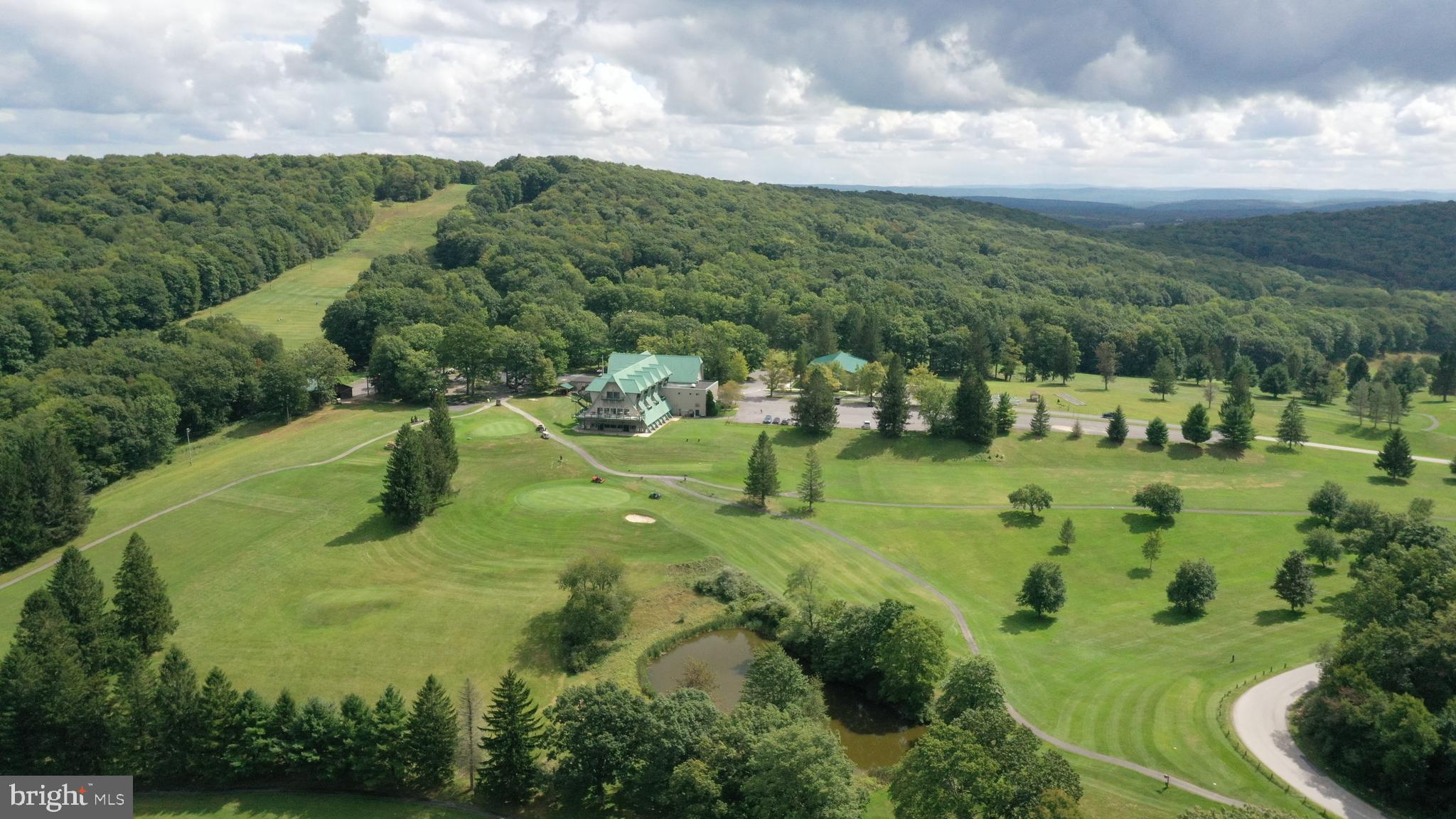 ALPINE LAKE  RESORT - Residential