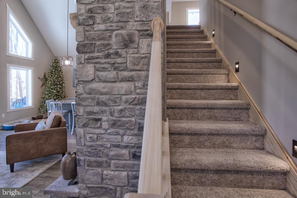 ALPINE LAKE  RESORT - Residential