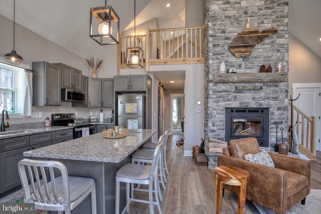 ALPINE LAKE  RESORT - Residential