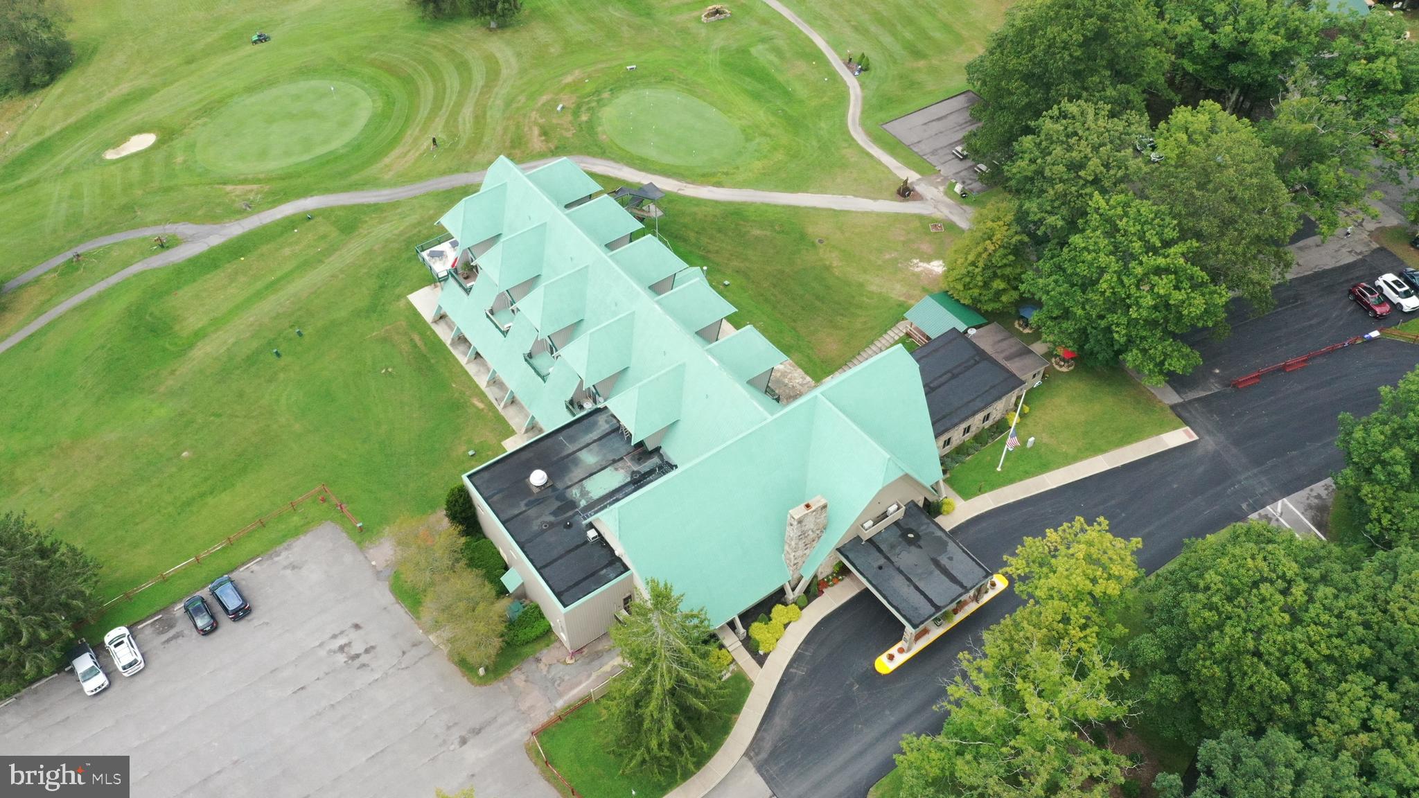 ALPINE LAKE  RESORT - Residential