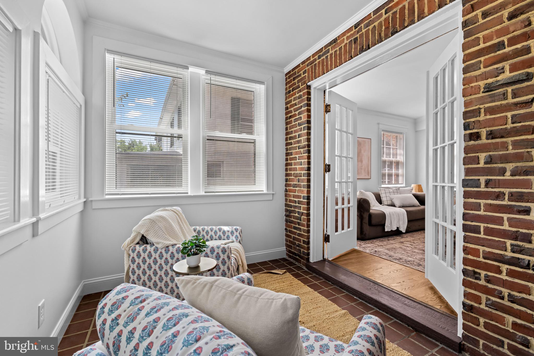 516 E 39TH STREET