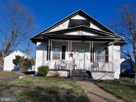 Homes For Sale - 513 Beacon Avenue<br/> PAULSBORO, NJ 08066