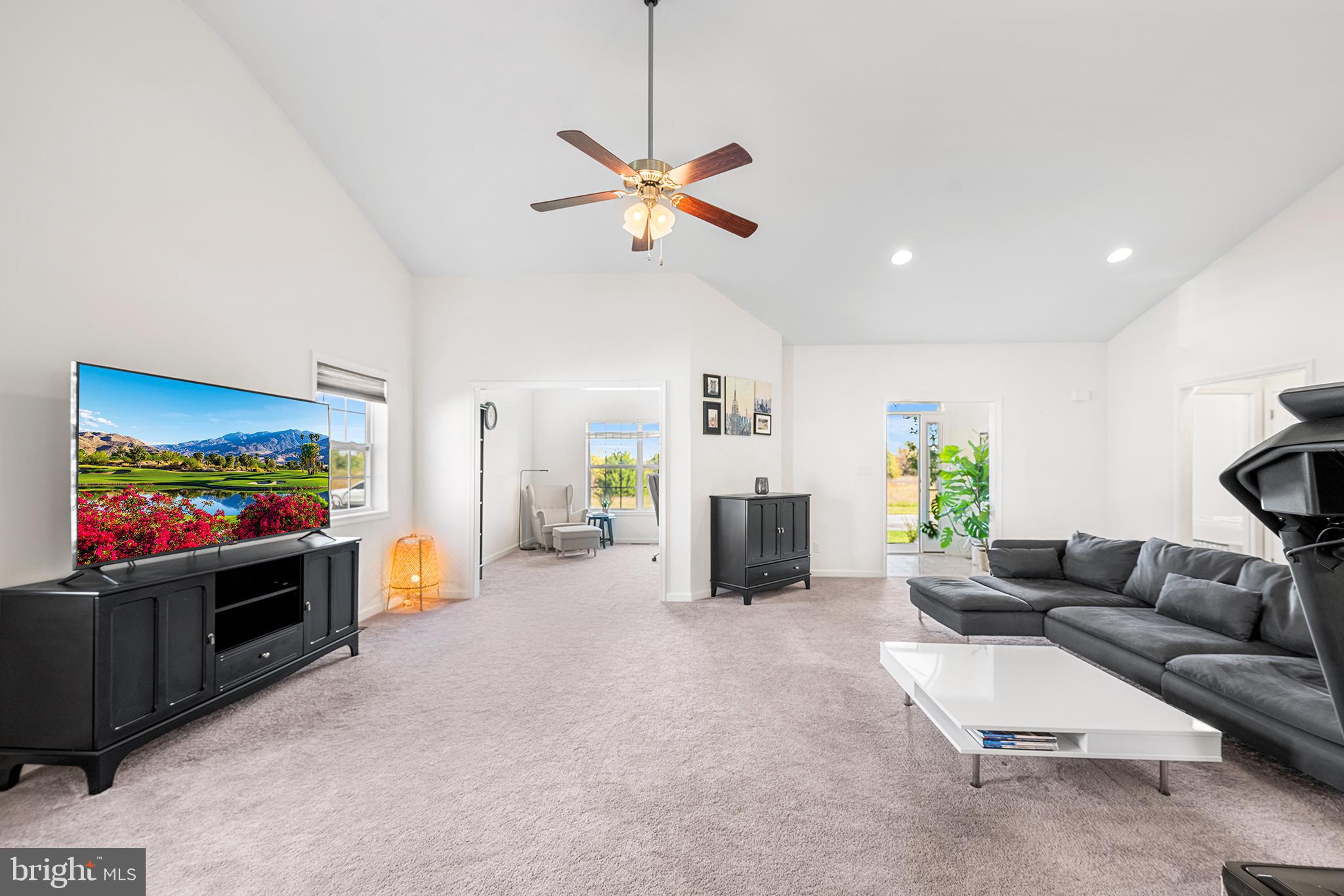 25 HOMESTEAD BOULEVARD