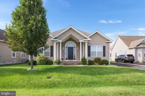 25 Homestead Boulevard, Milford, DE MLS: DESU2098660