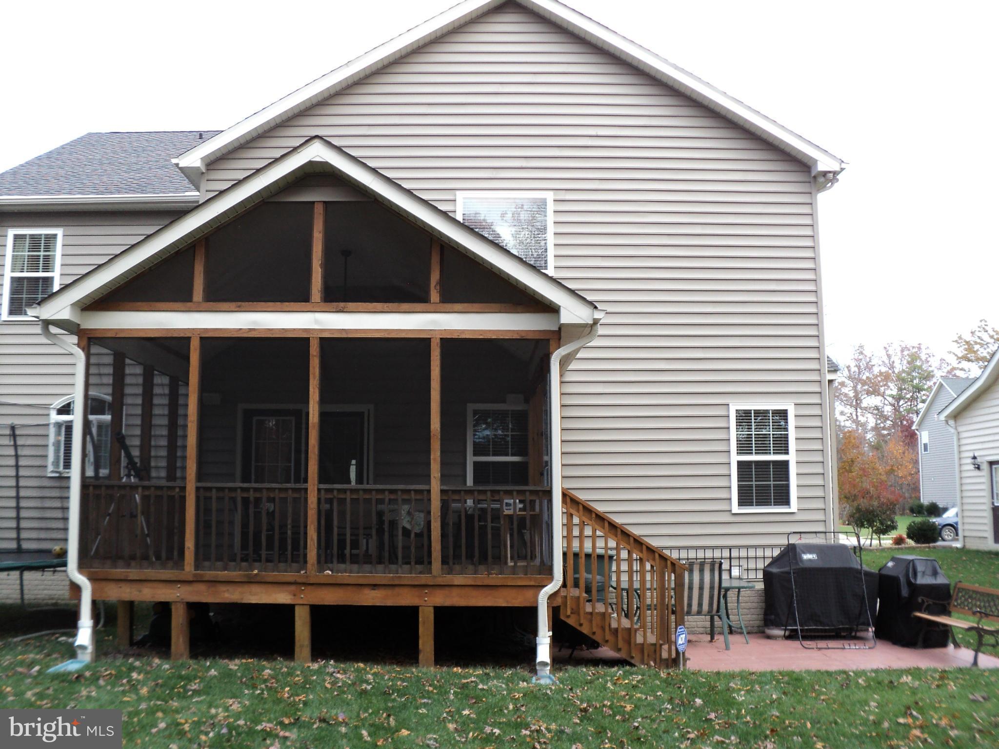 NORTH POINTE SUB - Residential