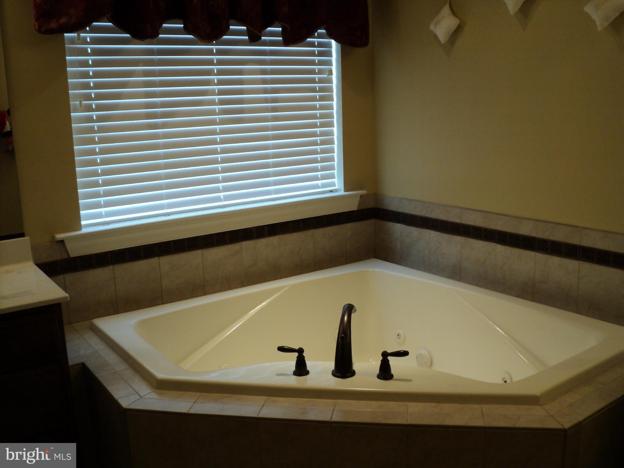 NORTH POINTE SUB - Residential