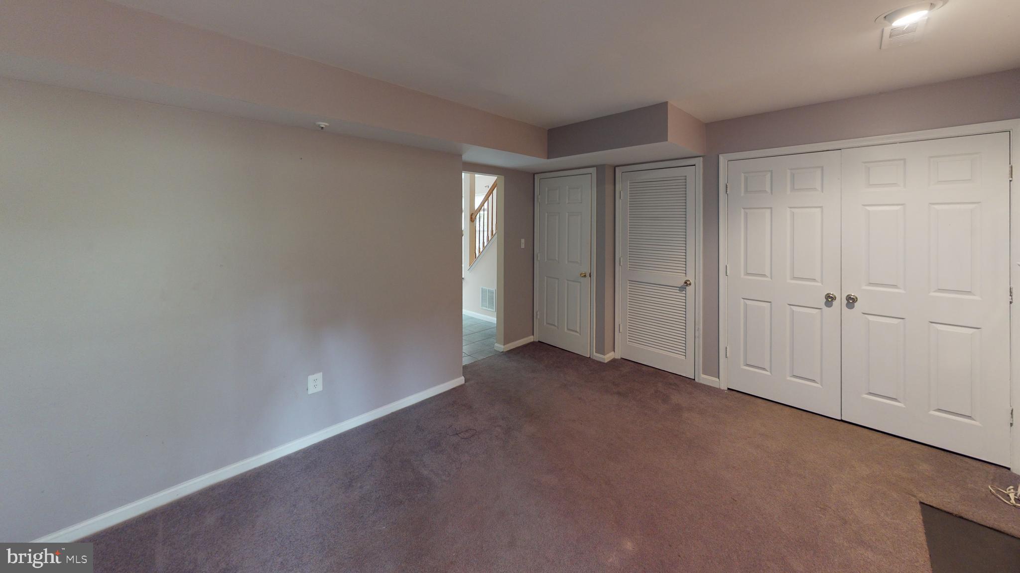 KINGS GRANT - Residential