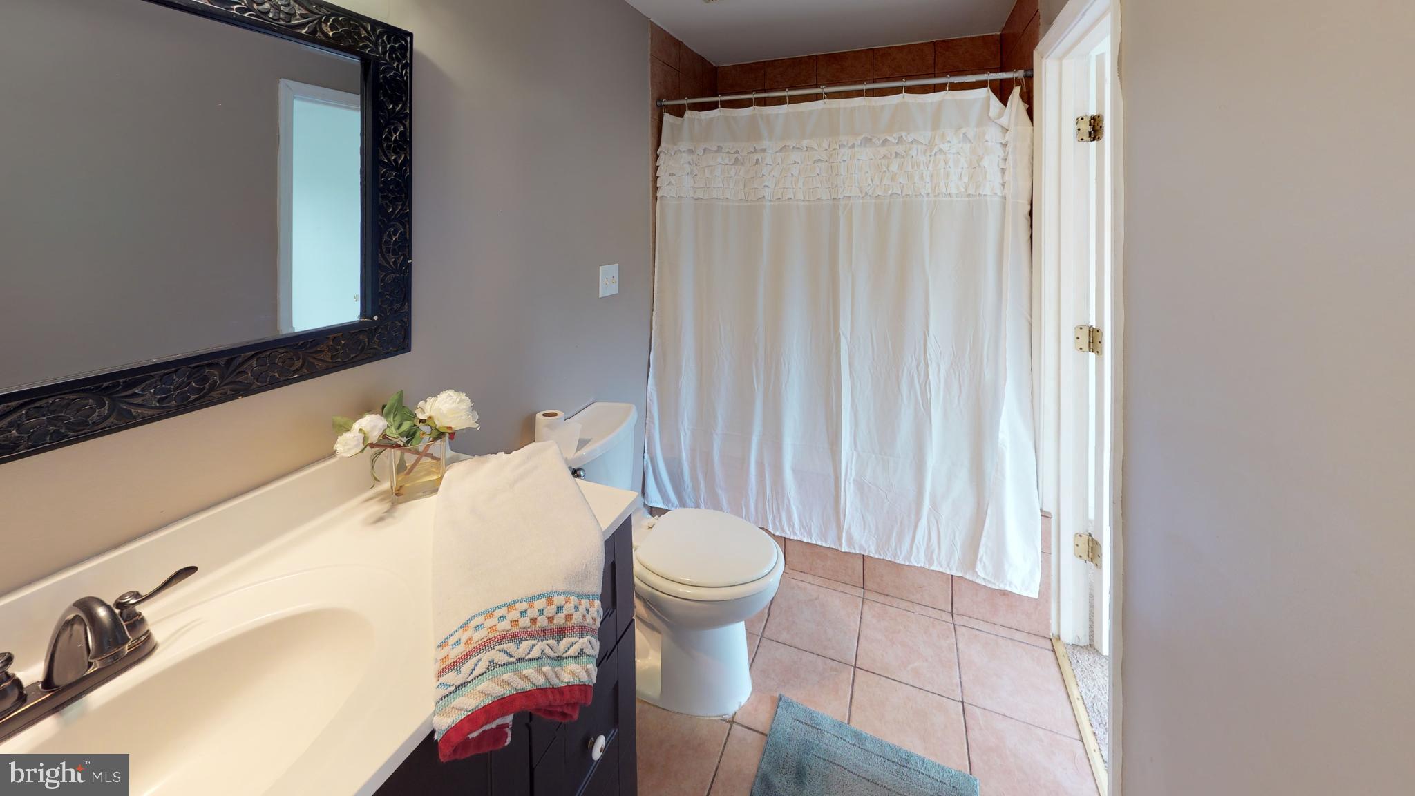 KINGS GRANT - Residential