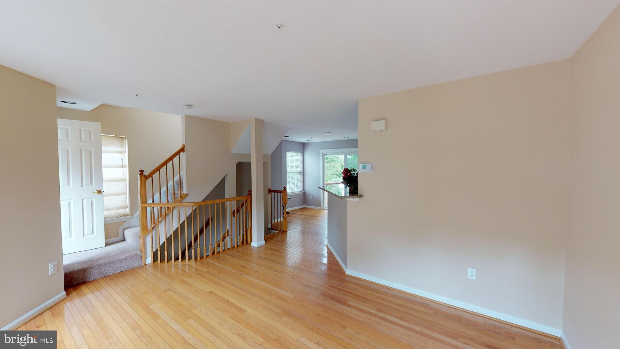 KINGS GRANT - Residential