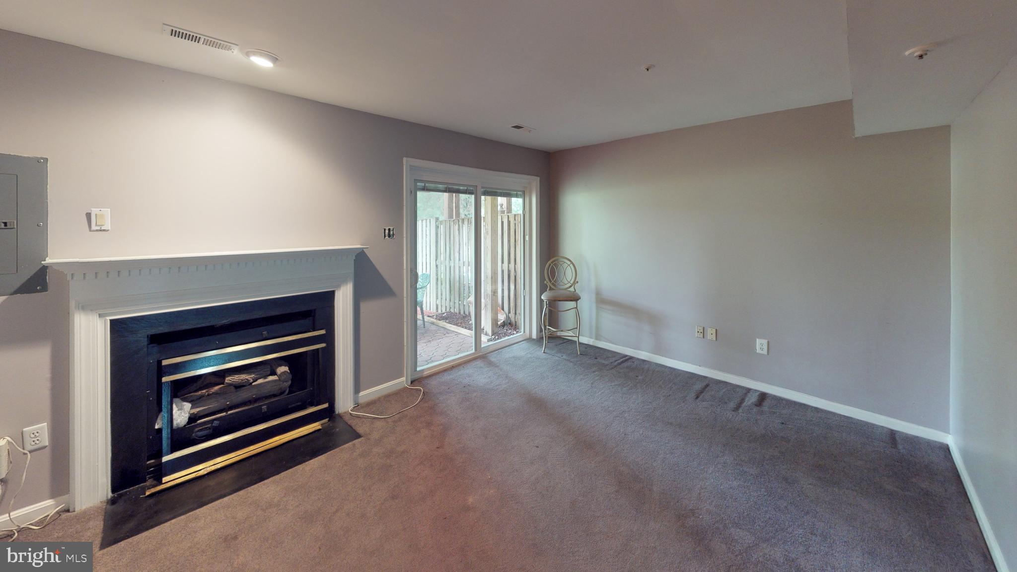 KINGS GRANT - Residential