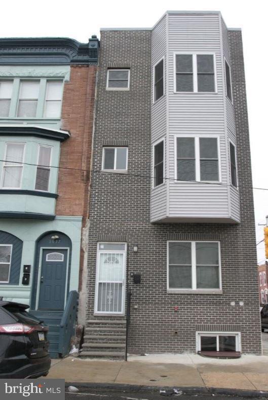 POINT BREEZE - Residential Lease