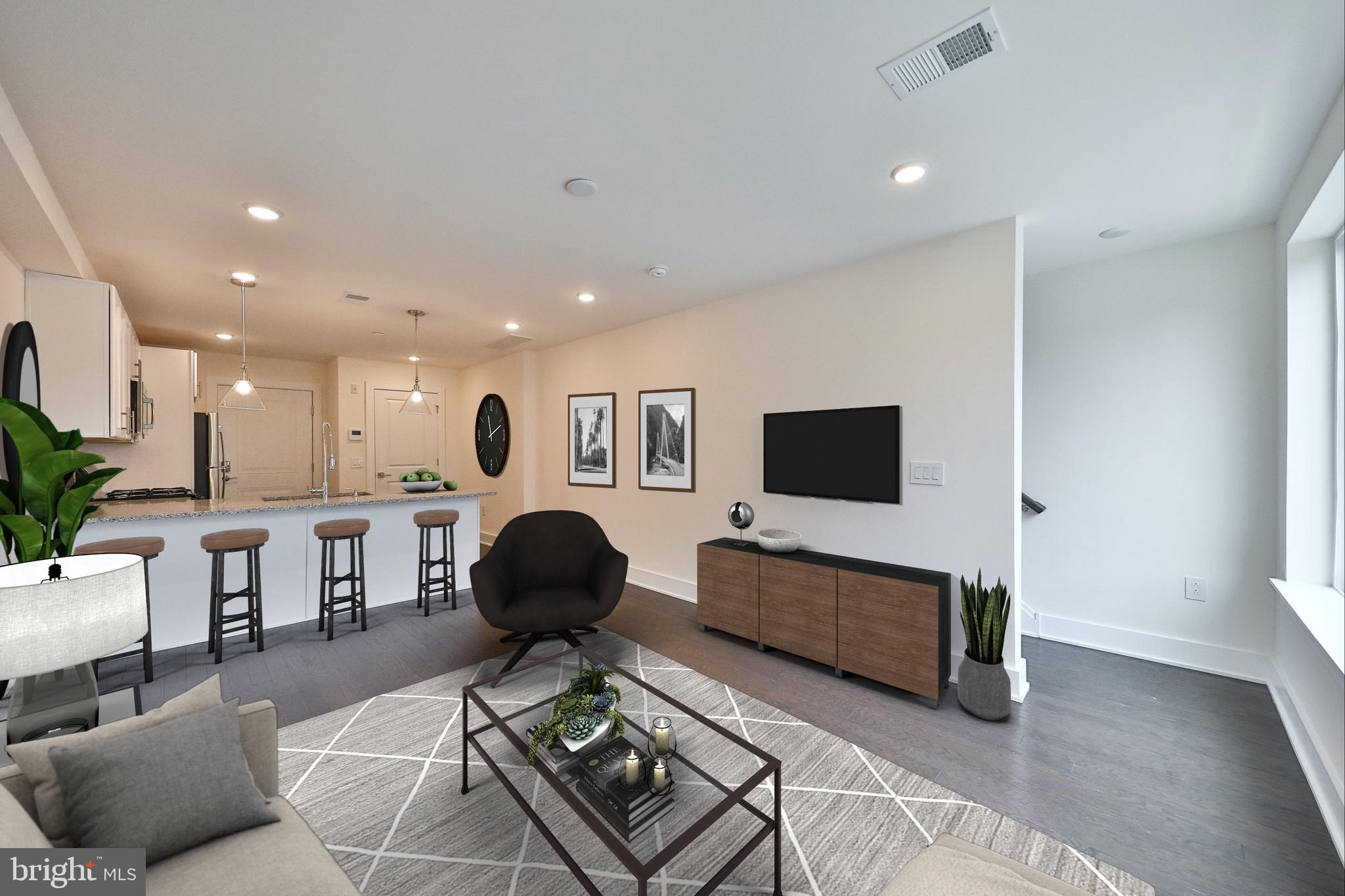 2608 BRADDOCK STREET 3