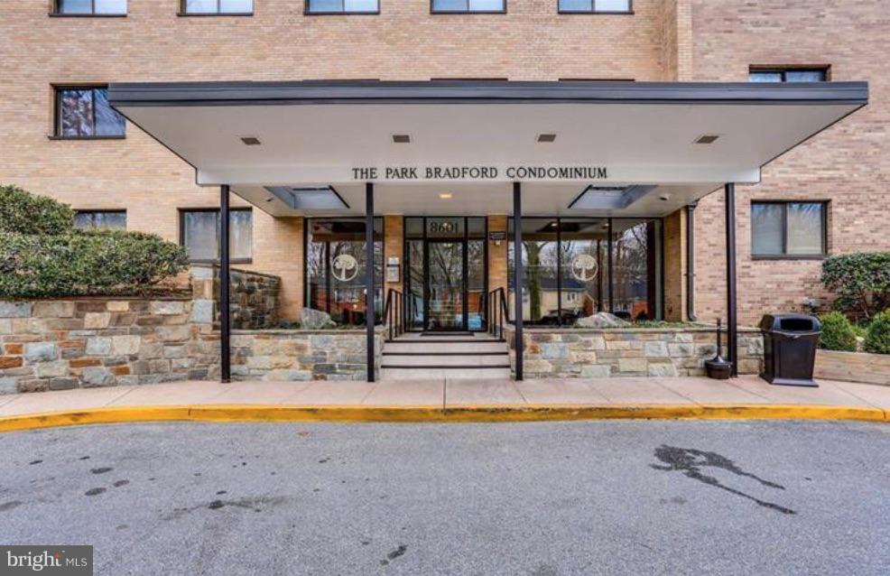 PARK BRADFORD - Residential