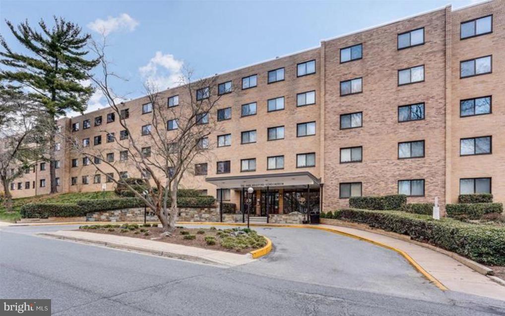 PARK BRADFORD - Residential