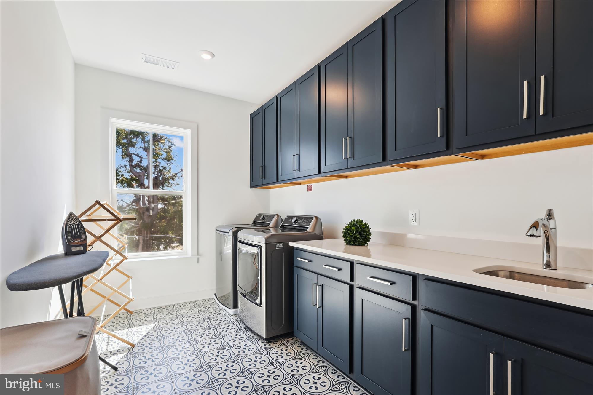 BERKSHIRE - Residential