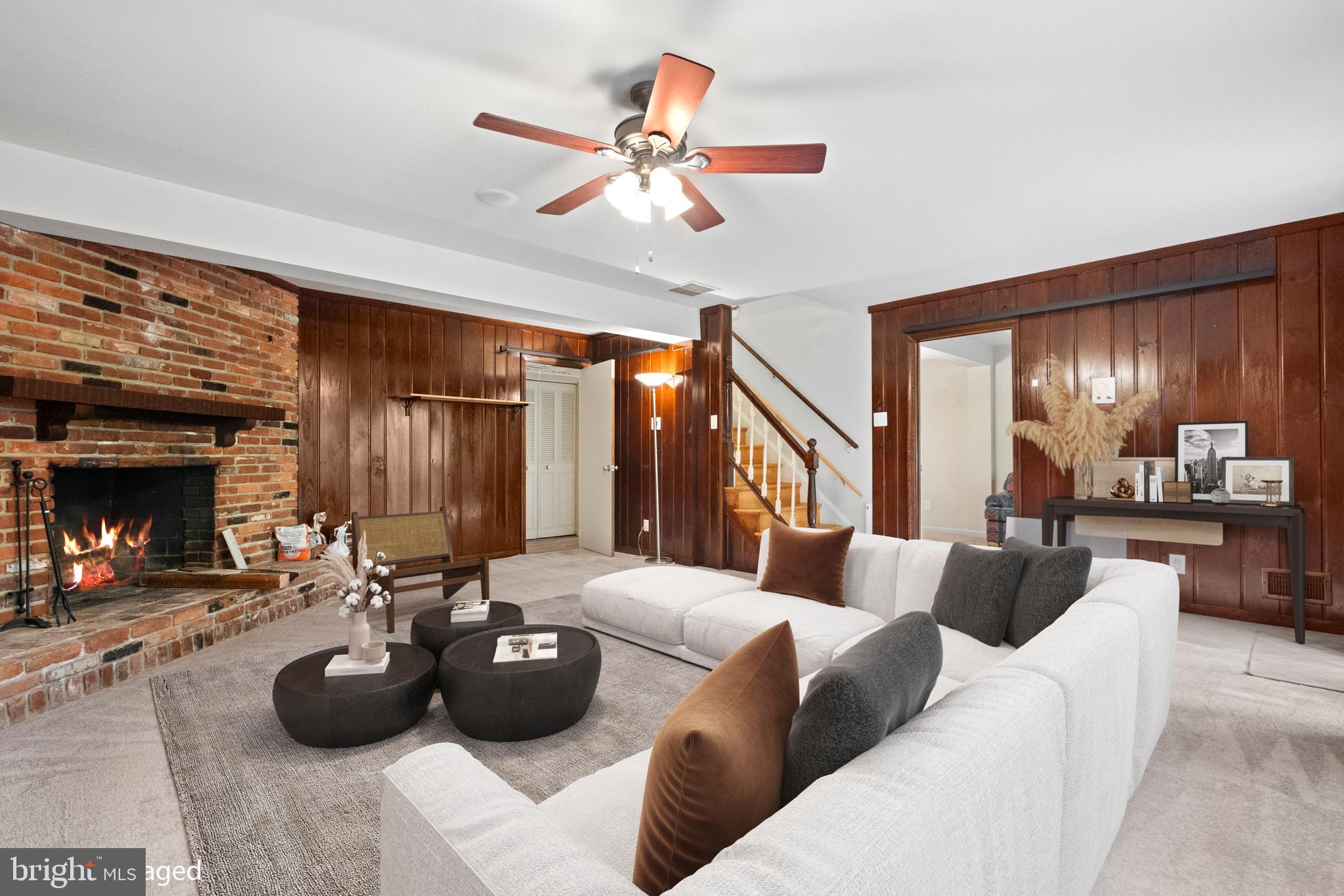 CAMELOT - Residential