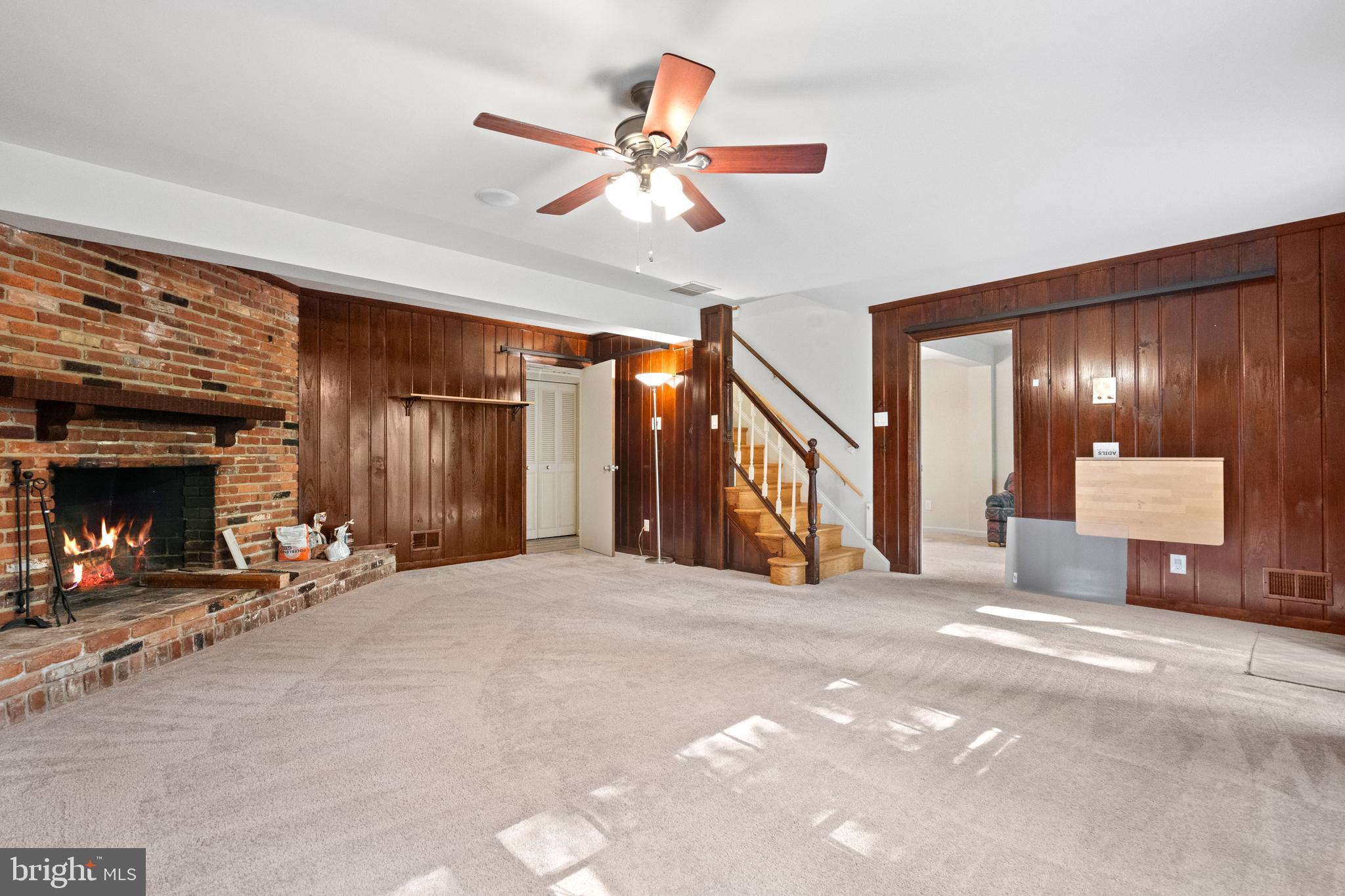 CAMELOT - Residential