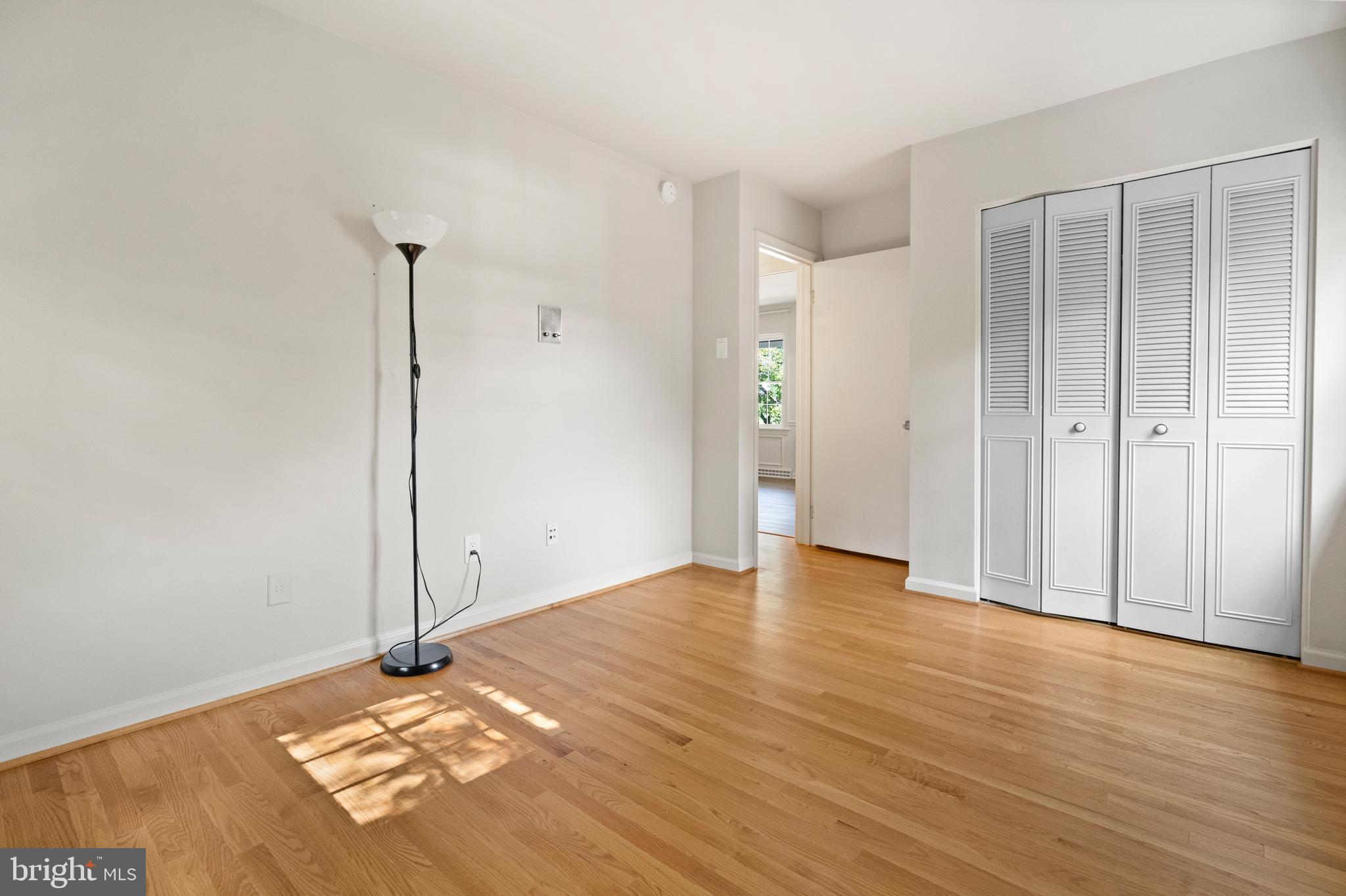 CAMELOT - Residential