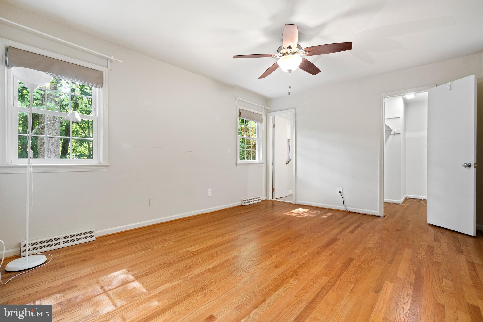 CAMELOT - Residential