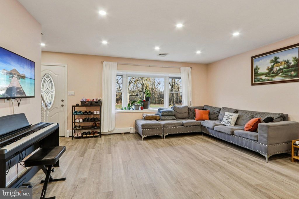 Photo of 47 Plumbridge Drive, LEVITTOWN, PA 19056 (MLS # PABU2109624)