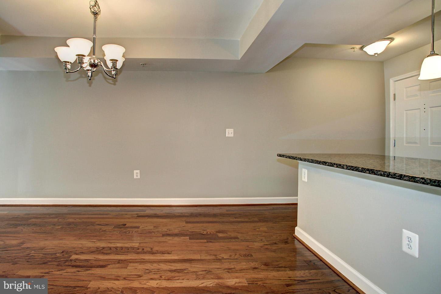 WEST VILLAGE OF SHIRLINGTON - Residential